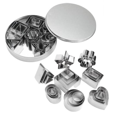 24 Emportes Pièces Multi formes Fleurs Carrés Cœurs Triangles Étoiles