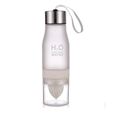 Infuseur de Fruits pressoir agrumes Blanc Tendances-cuisine.fr